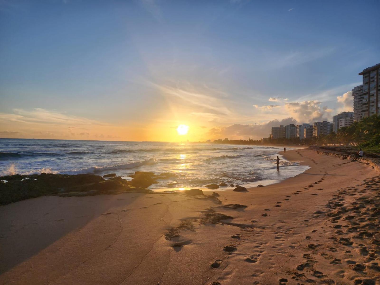 Luxurious Beachside 3-Br Apt San Juan Exterior foto